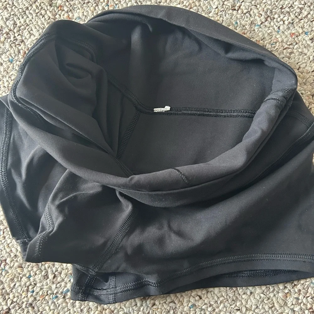 Lululemon Align 2” high rise short - Picture 4 of 5